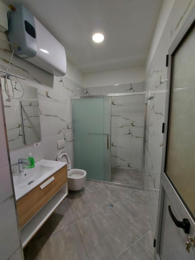 Eden Hotel Shëngjin Esterno foto